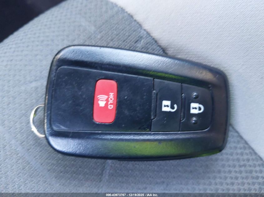 2022 Toyota Rav4 Xle VIN: 2T3W1RFV2NW206910 Lot: 43973767