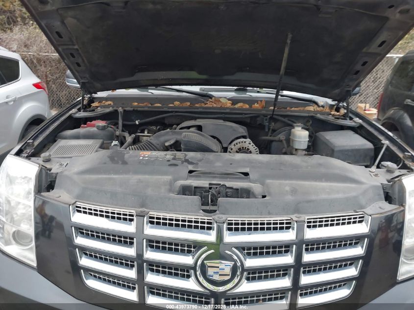 2011 Cadillac Escalade Esv Luxury VIN: 1GYS4HEF1BR354918 Lot: 43973790