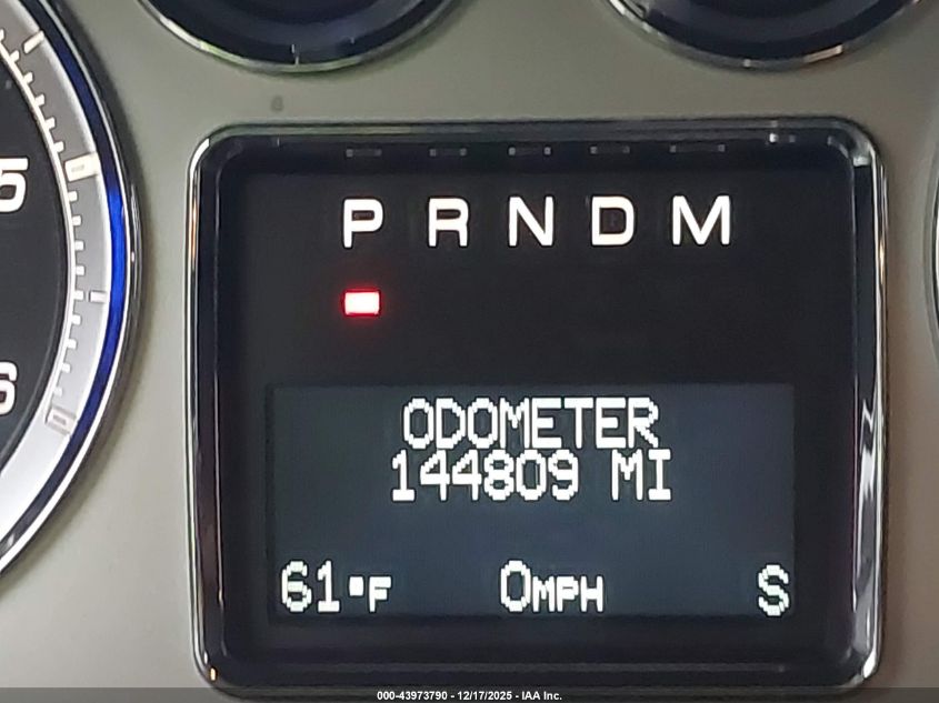 2011 Cadillac Escalade Esv Luxury VIN: 1GYS4HEF1BR354918 Lot: 43973790