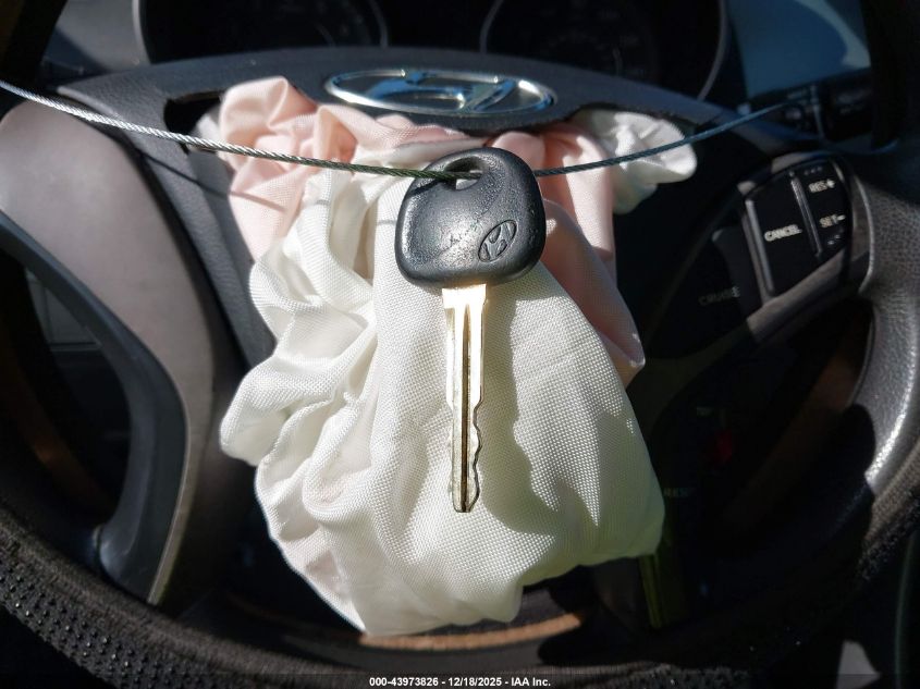 2013 Hyundai Elantra Gls/Limited VIN: 5NPDH4AE5DH230444 Lot: 43973826