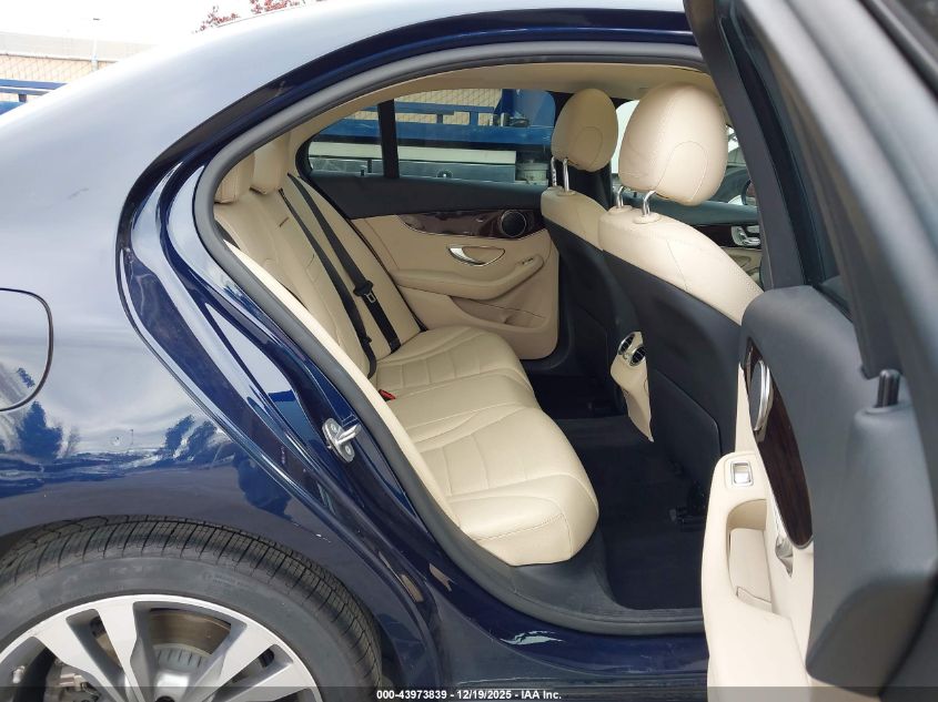 2017 Mercedes-Benz C 300 4Matic VIN: 55SWF4KB2HU207354 Lot: 43973839