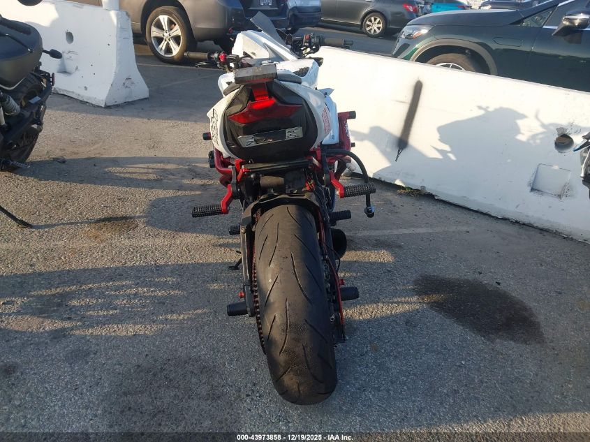 2022 Kawasaki Zx636-E VIN: 4B9BB1257NE031053 Lot: 43973858