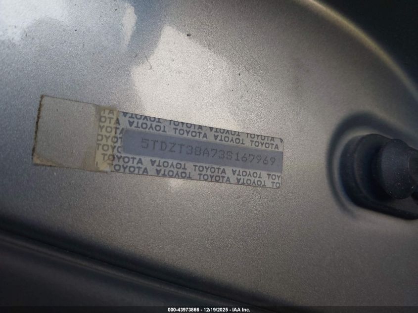 2003 Toyota Sequoia Limited V8 VIN: 5TDZT38A73S167969 Lot: 43973866