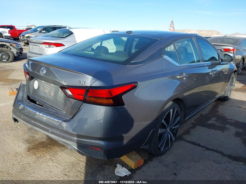 2022 Nissan Altima Sr Fwd