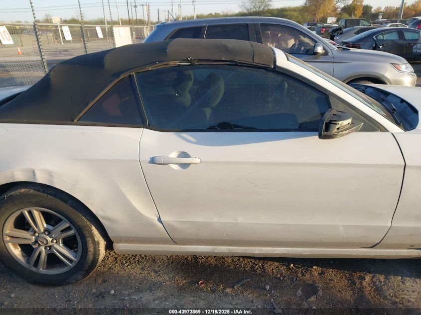 2014 Ford Mustang V6 VIN: 1ZVBP8EM8E5213381 Lot: 43973869