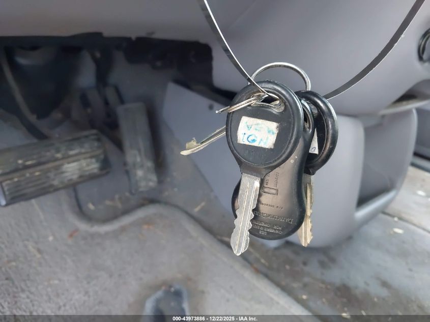 2000 Dodge Grand Caravan Se VIN: 2B4GP44G8YR774469 Lot: 43973886