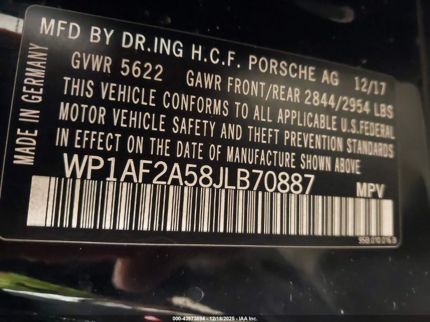 2018 Porsche Macan Turbo W/Performance Package VIN: WP1AF2A58JLB70887 Lot: 43973894