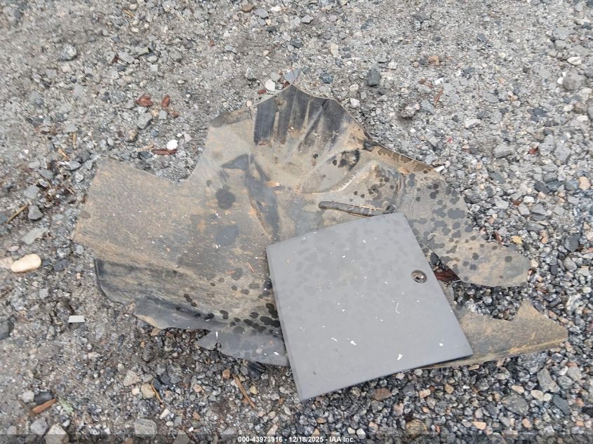 2007 Mercury Montego Luxury VIN: 1MEHM40117G612327 Lot: 43973916