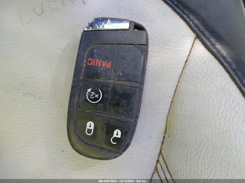 2018 Jeep Compass Latitude 4X4 VIN: 3C4NJDBBXJT143101 Lot: 43973923