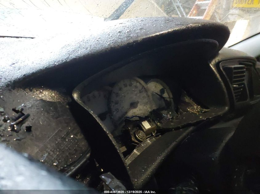 2007 Toyota Corolla S VIN: 2T1BR32E67C752682 Lot: 43973925