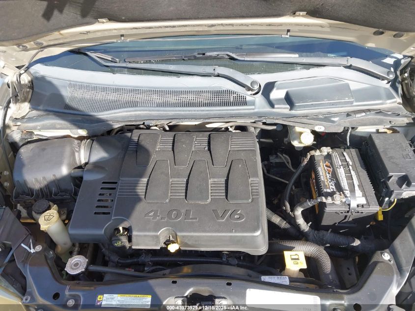 2009 Chrysler Town & Country Limited VIN: 2A8HR64X89R651214 Lot: 43973929