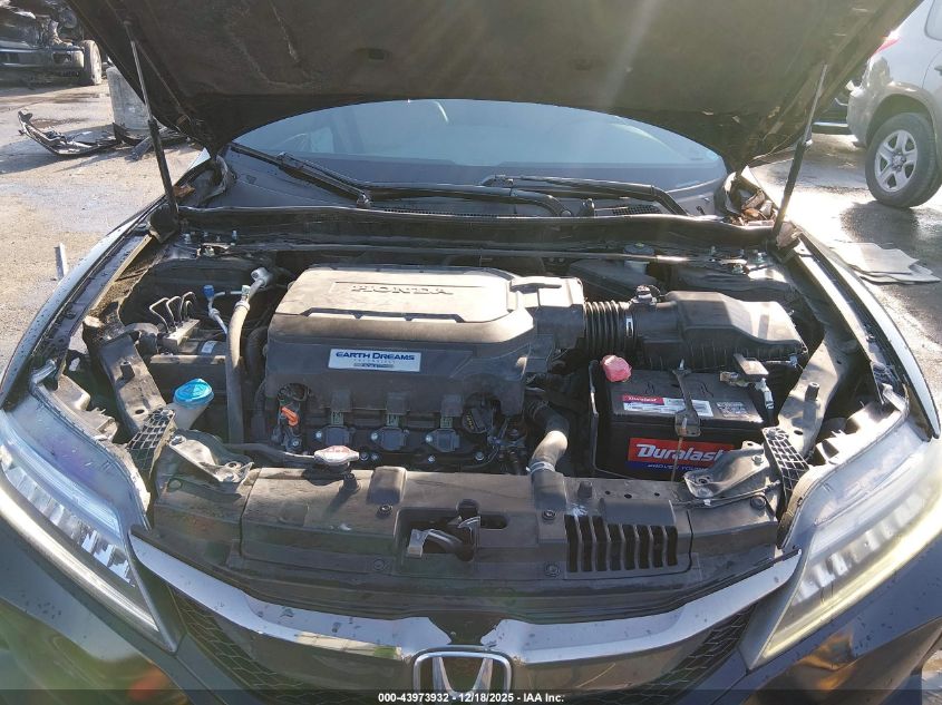 2017 Honda Accord Touring V6 VIN: 1HGCT2B02HA002689 Lot: 43973932