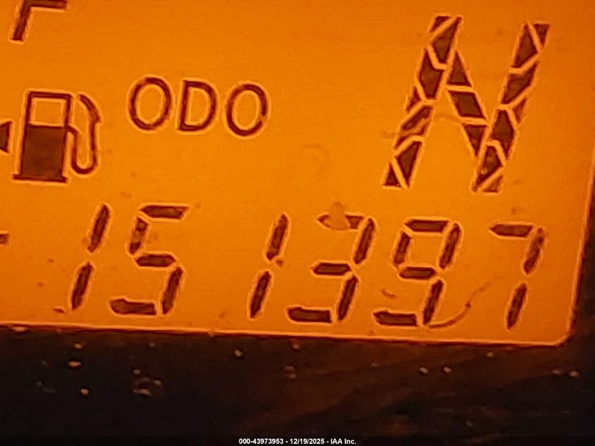 2009 Toyota Yaris VIN: JTDJT903295256490 Lot: 43973953