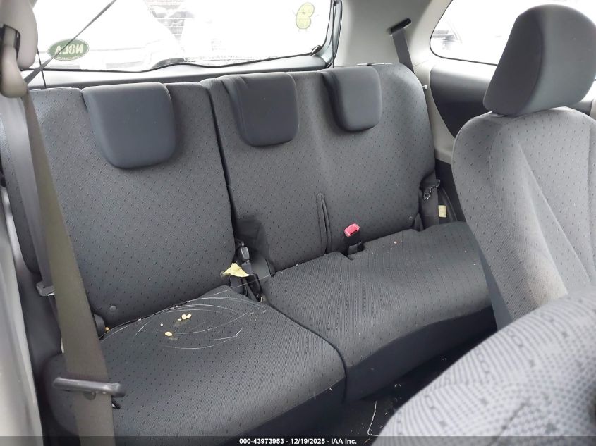 2009 Toyota Yaris VIN: JTDJT903295256490 Lot: 43973953