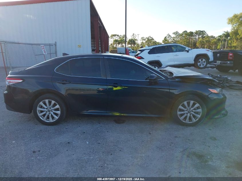 2019 Toyota Camry Le VIN: 4T1B11HK2KU845537 Lot: 43973957