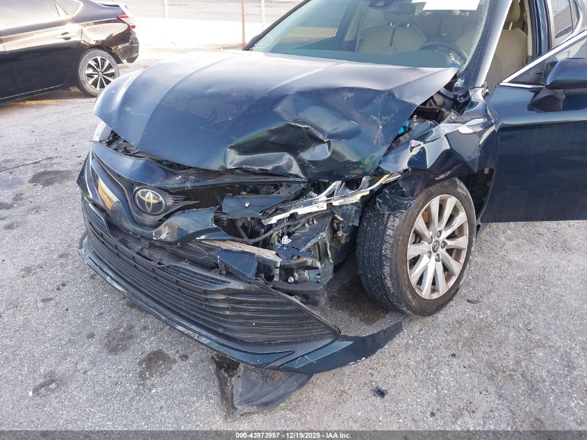 2019 Toyota Camry Le VIN: 4T1B11HK2KU845537 Lot: 43973957