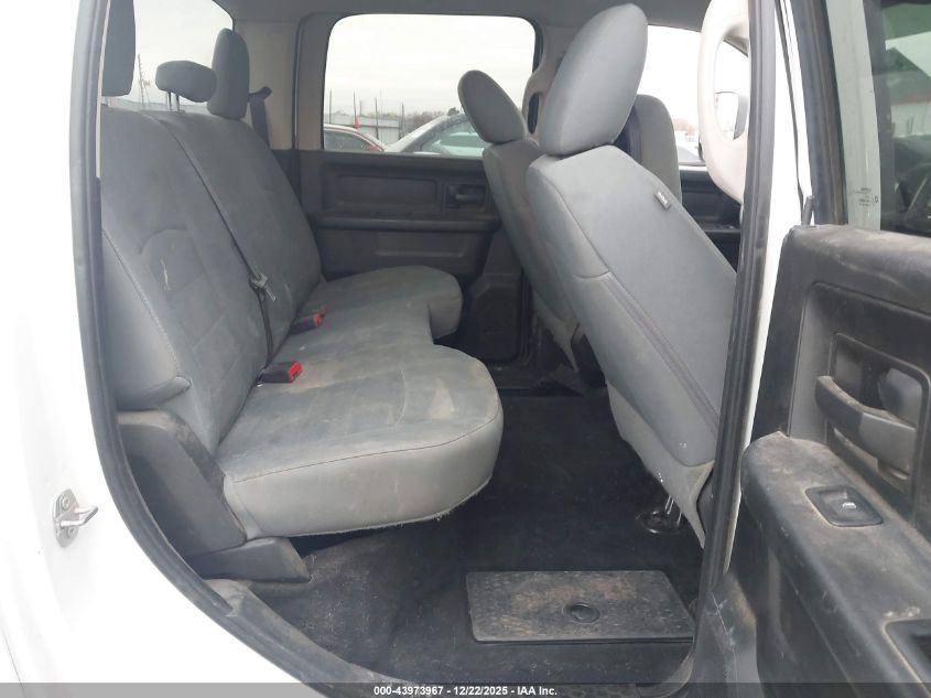 2017 Ram 2500 Tradesman 4X4 6'4 Box VIN: 3C6UR5CJXHG744308 Lot: 43973967