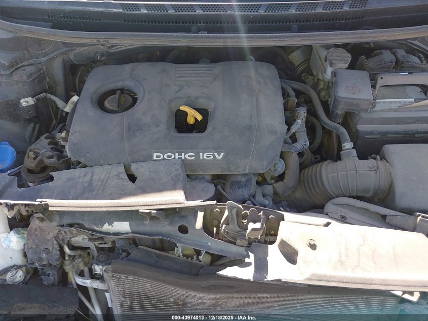 2018 Kia Forte Lx VIN: 3KPFL4A72JE176447 Lot: 43974013