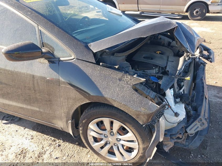 2018 Kia Forte Lx VIN: 3KPFL4A72JE176447 Lot: 43974013