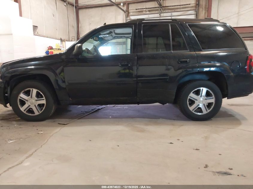2007 Chevrolet Trailblazer Lt VIN: 1GNDT13SX72203303 Lot: 43974023