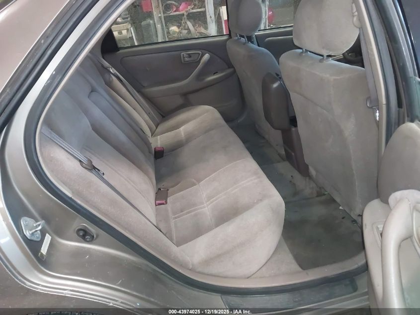 1999 Toyota Camry Le V6 VIN: 4T1BF28K1XU933283 Lot: 43974025