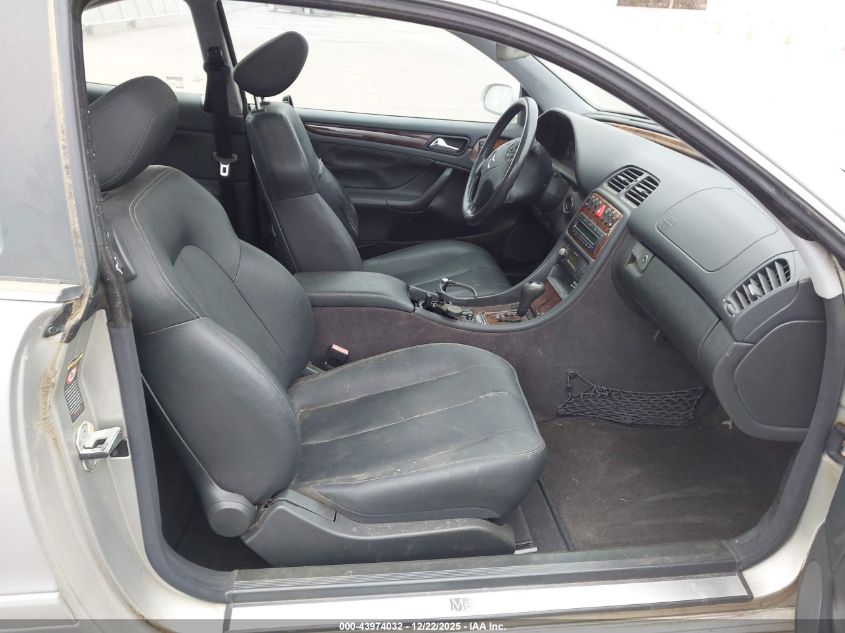 2000 Mercedes-Benz Clk 320 VIN: WDBLJ65G3YF138187 Lot: 43974032