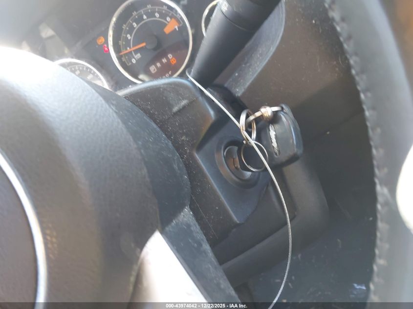 2015 Jeep Compass Latitude VIN: 1C4NJDEB8FD162559 Lot: 43974042