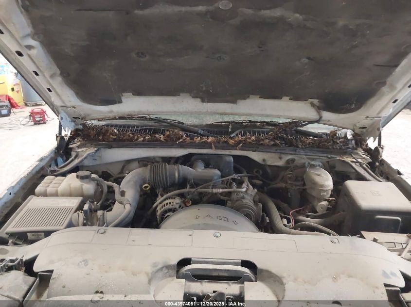 2004 Chevrolet Silverado 1500 Work Truck VIN: 1GCEC14X44Z261630 Lot: 43974051