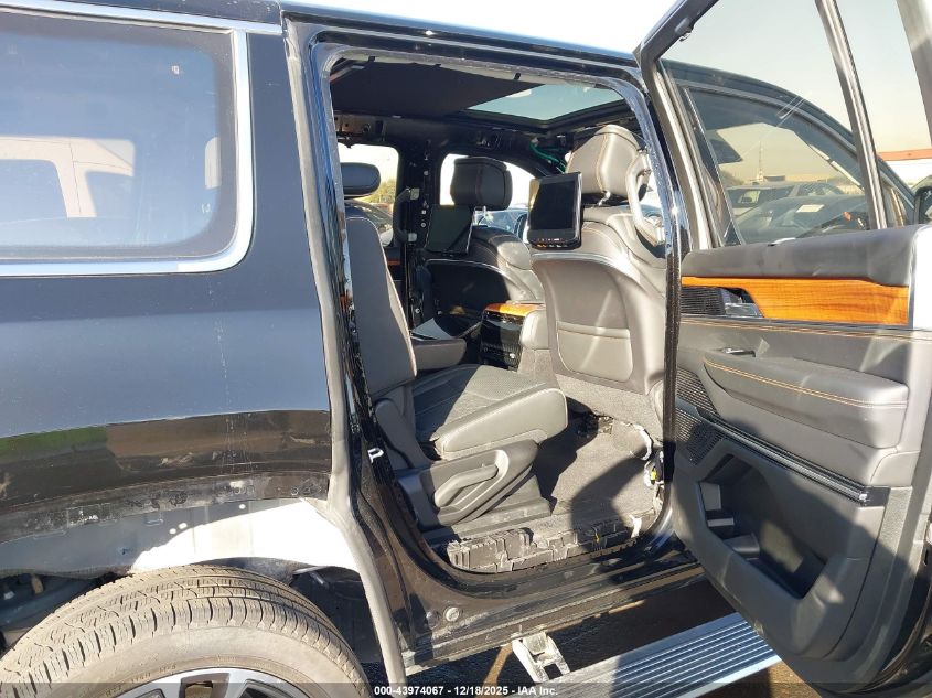 2022 Jeep Grand Wagoneer Series Iii 4X4 VIN: 1C4SJVGJ1NS119947 Lot: 43974067