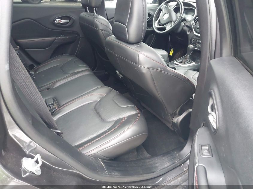 2015 Jeep Cherokee Trailhawk VIN: 1C4PJMBS1FW652973 Lot: 43974073