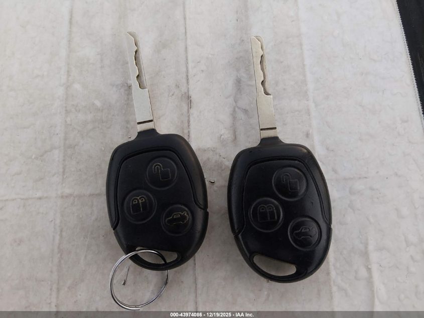 2011 Ford Fiesta Se VIN: 3FADP4EJ8BM165810 Lot: 43974086