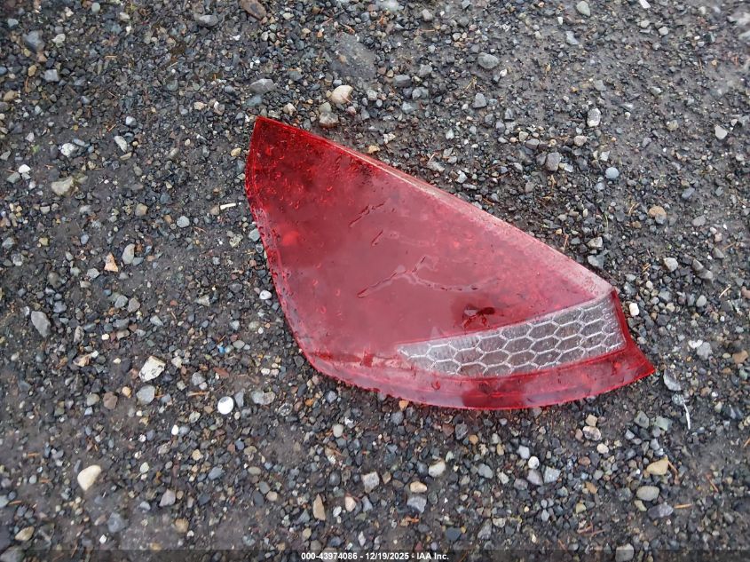 2011 Ford Fiesta Se VIN: 3FADP4EJ8BM165810 Lot: 43974086