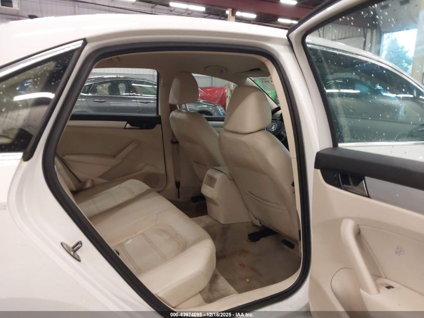 2012 Volkswagen Passat 2.5L Se VIN: 1VWBP7A39CC050143 Lot: 43974095