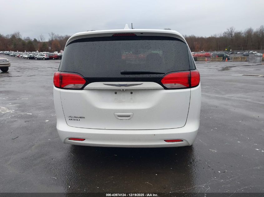 2020 Chrysler Voyager Lxi VIN: 2C4RC1DG1LR144498 Lot: 43974124