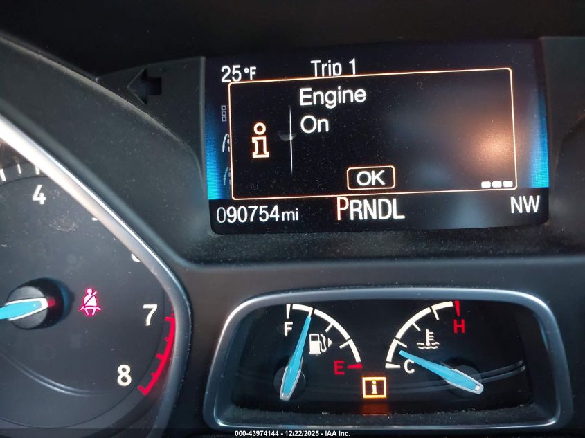 2015 Ford Focus Se VIN: 1FADP3K23FL270883 Lot: 43974144