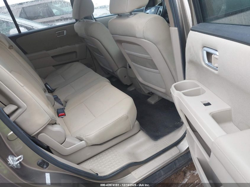 2011 Honda Pilot Lx VIN: 5FNYF4H21BB101762 Lot: 43974151