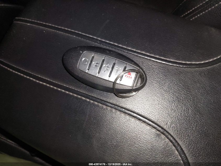 2018 Nissan Rogue Sl VIN: 5N1AT2MV3JC754065 Lot: 43974176