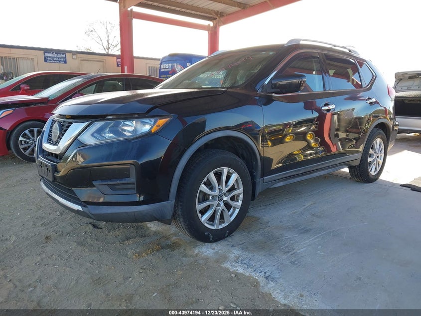 2018 Nissan Rogue Sv