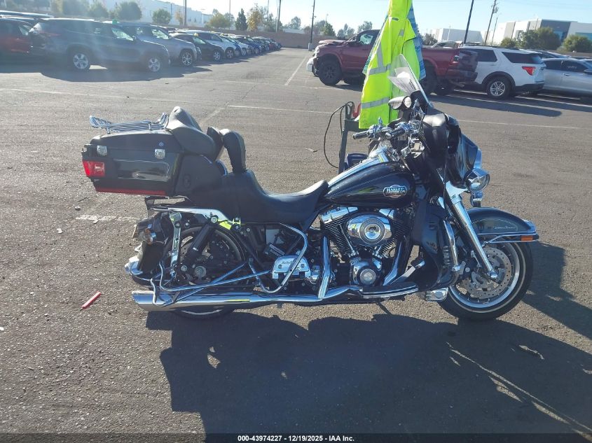 2008 Harley-Davidson Flhtcui VIN: 1HD1FC4178Y619942 Lot: 43974227