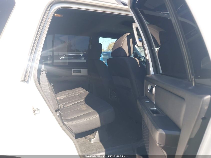 2017 Ford Expedition Xlt VIN: 1FMJU1JT1HEA47958 Lot: 43974235