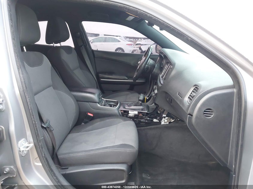 2015 Dodge Charger Se