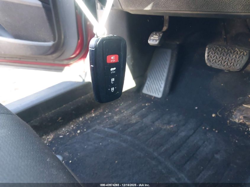 2019 Toyota Camry Le VIN: 4T1B11HK6KU692189 Lot: 43974265