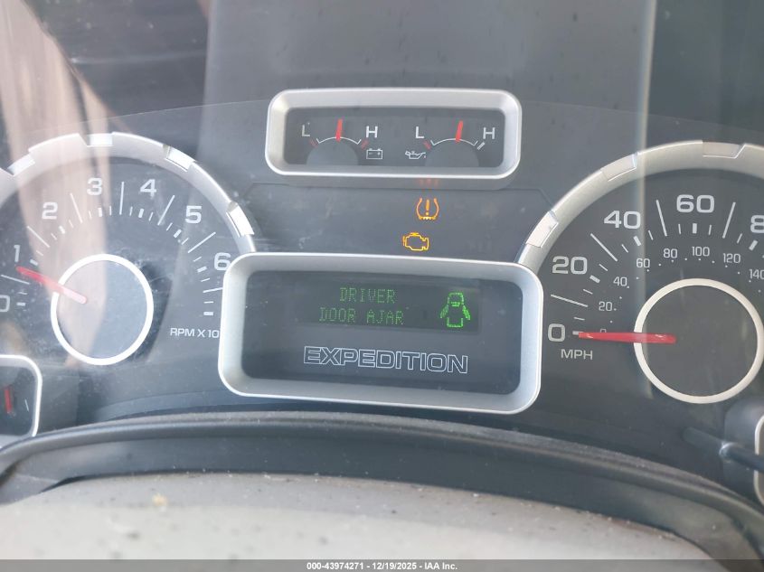 2010 Ford Expedition Xlt VIN: 1FMJU1F5XAEB52207 Lot: 43974271