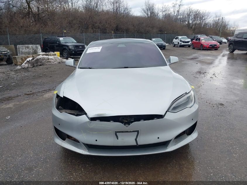 2018 Tesla Model S 100D/75D/P100D VIN: 5YJSA1E27JF243846 Lot: 43974320