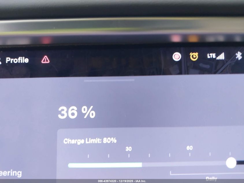 2018 Tesla Model S 100D/75D/P100D VIN: 5YJSA1E27JF243846 Lot: 43974320