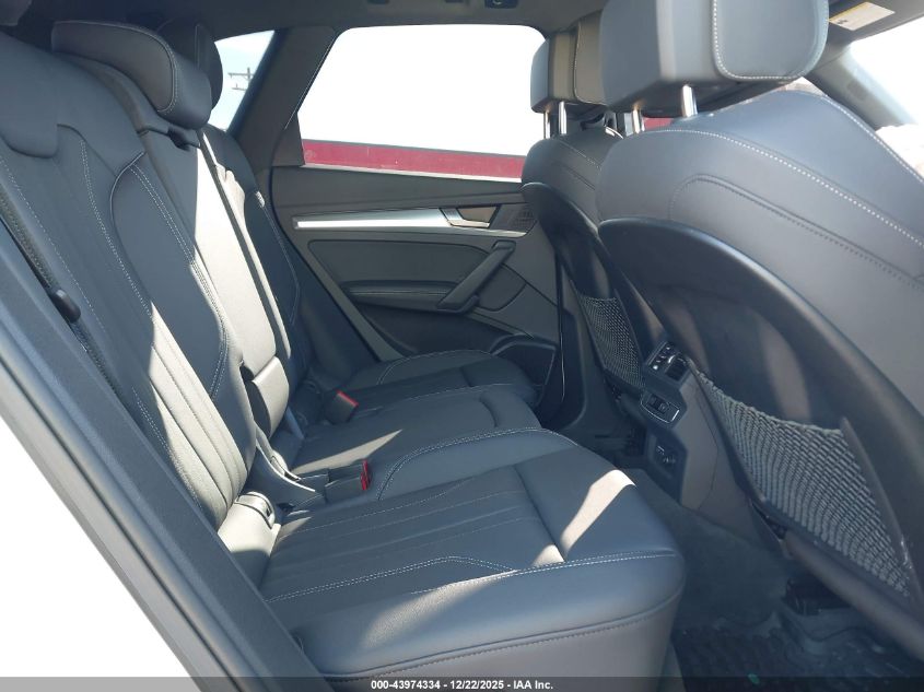 2024 Audi Q5 Premium Plus 45 Tfsi S Line Quattro VIN: WA1EAAFY1R2043022 Lot: 43974334