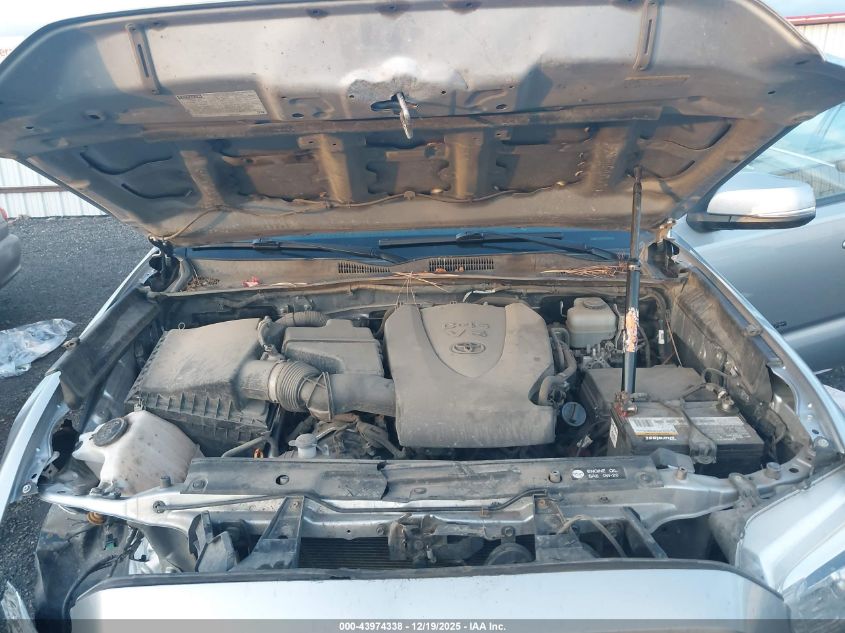 2017 Toyota Tacoma Sr5/Trd Off Road/Trd Sport VIN: 5TFCZ5AN3HX070265 Lot: 43974338