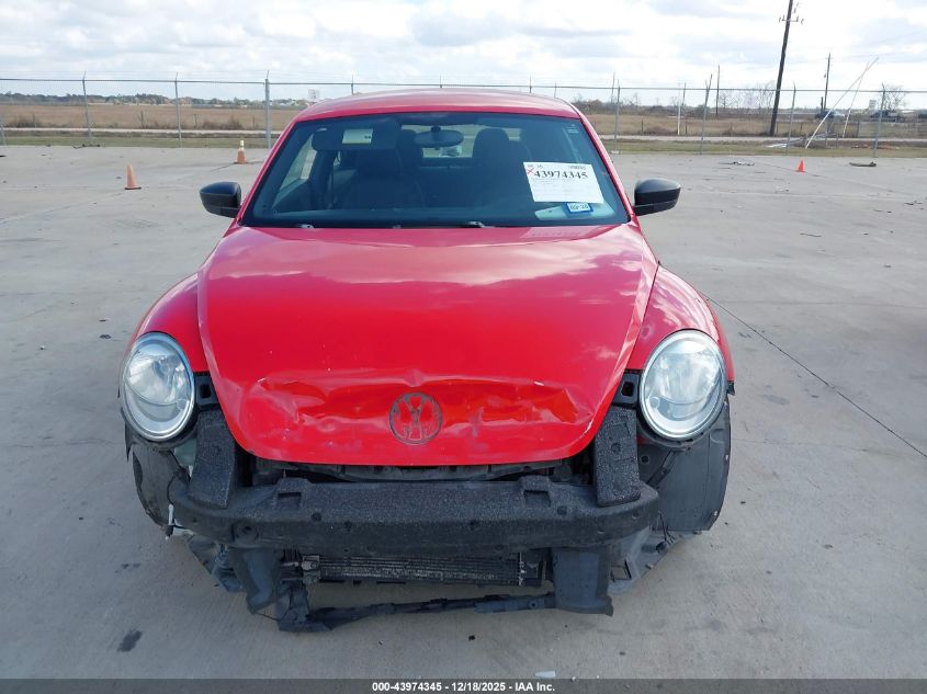 2014 Volkswagen Beetle 2.5L Entry VIN: 3VWFP7ATXEM611114 Lot: 43974345