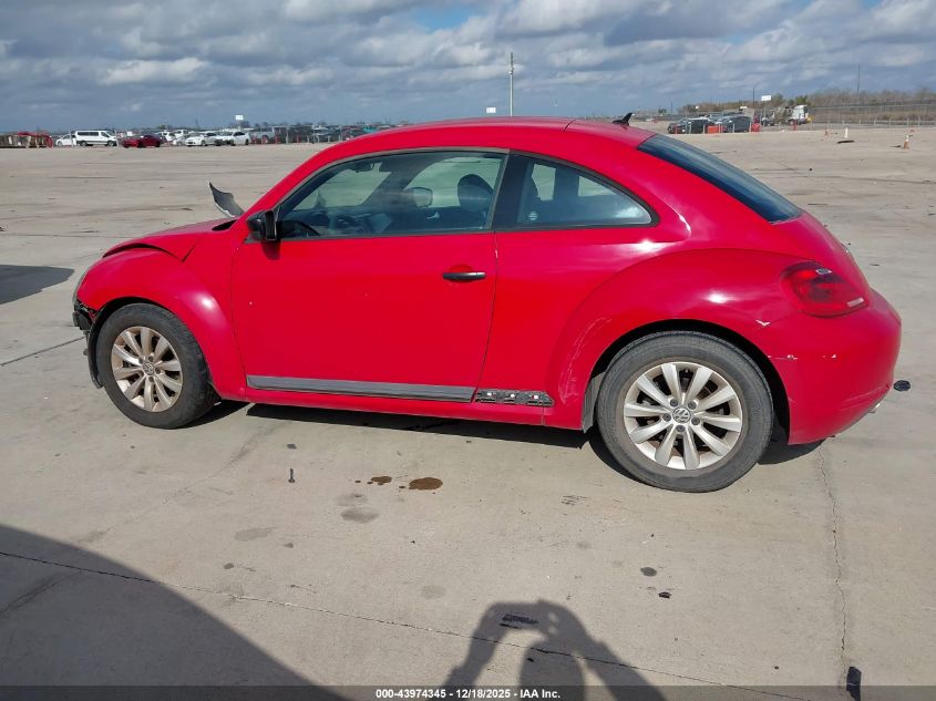 2014 Volkswagen Beetle 2.5L Entry VIN: 3VWFP7ATXEM611114 Lot: 43974345