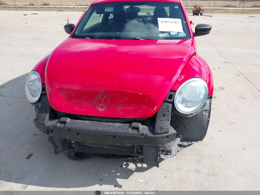 2014 Volkswagen Beetle 2.5L Entry VIN: 3VWFP7ATXEM611114 Lot: 43974345